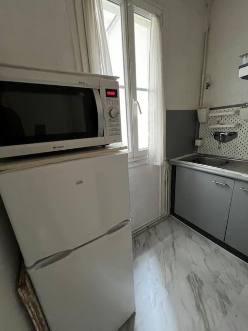 파리 Montmartre Joli 2 Pieces Au Pied Du Sacre Coeur 아파트 외부 사진